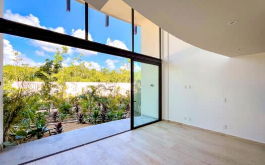 Mistiq Garden II 1 Bedroom Condo Loft