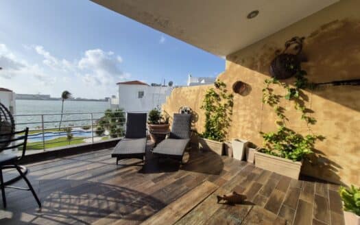 Condo Azul 2 Bedroom Penthouse